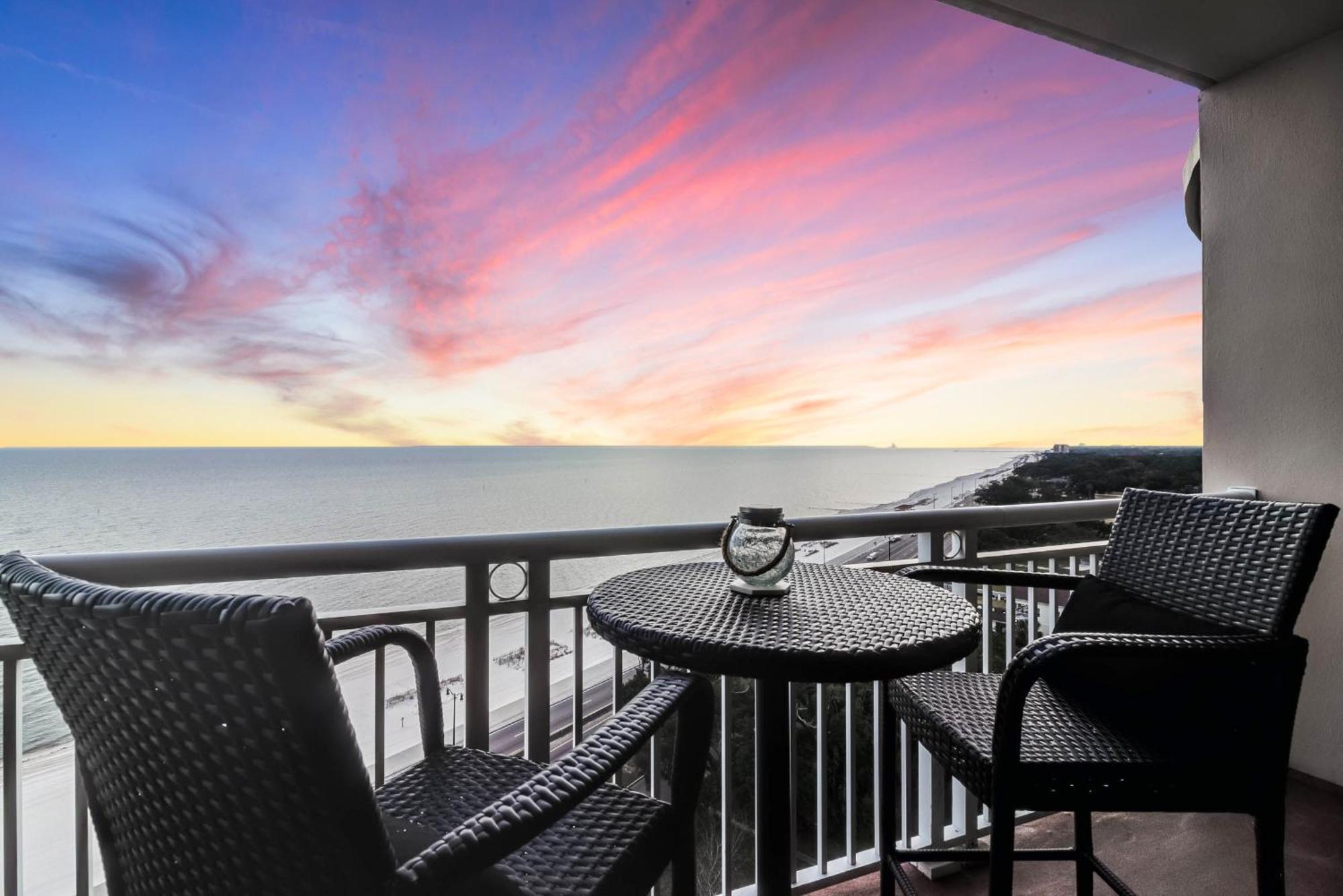 Gorgeous Oceanview 3Br Luxury Condo - Latitude Gulfport Ngoại thất bức ảnh